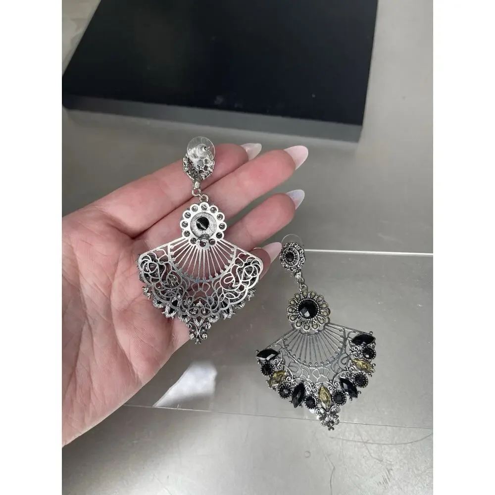 Statement Black Silver Tone Fan Tassel Beaded Rhinestones Earrings_3